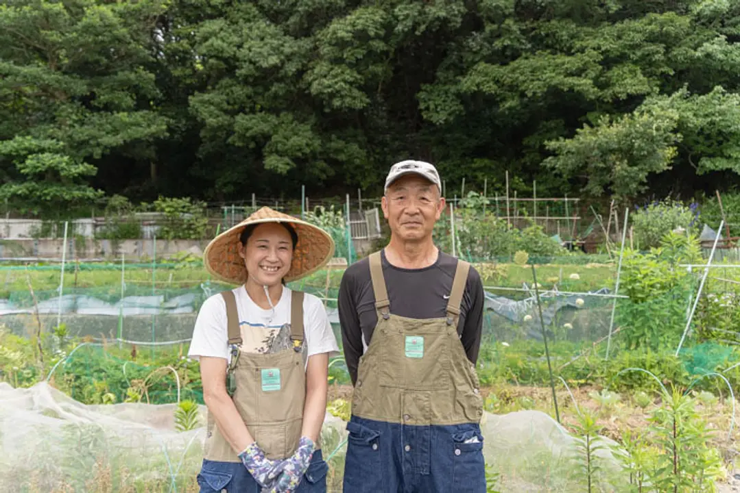 親子で無農薬にんにく作り ヒロシのにんにく 組口親子_01