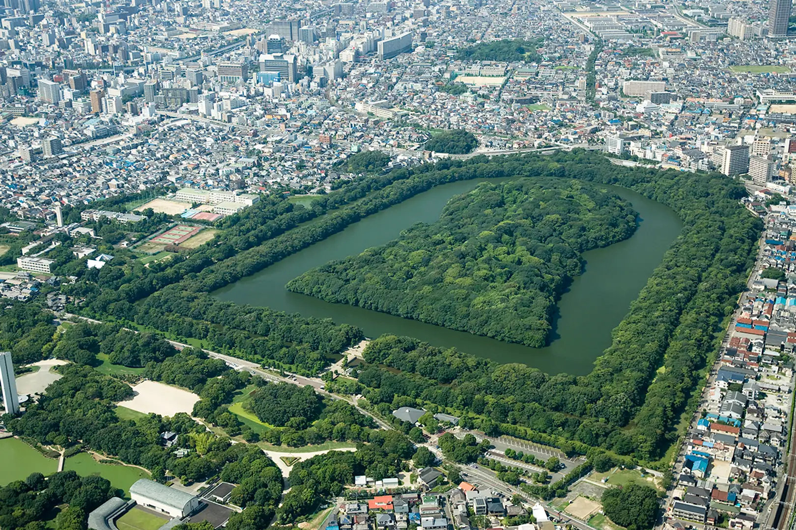 活動歴および当時の関連ビジュアル記録