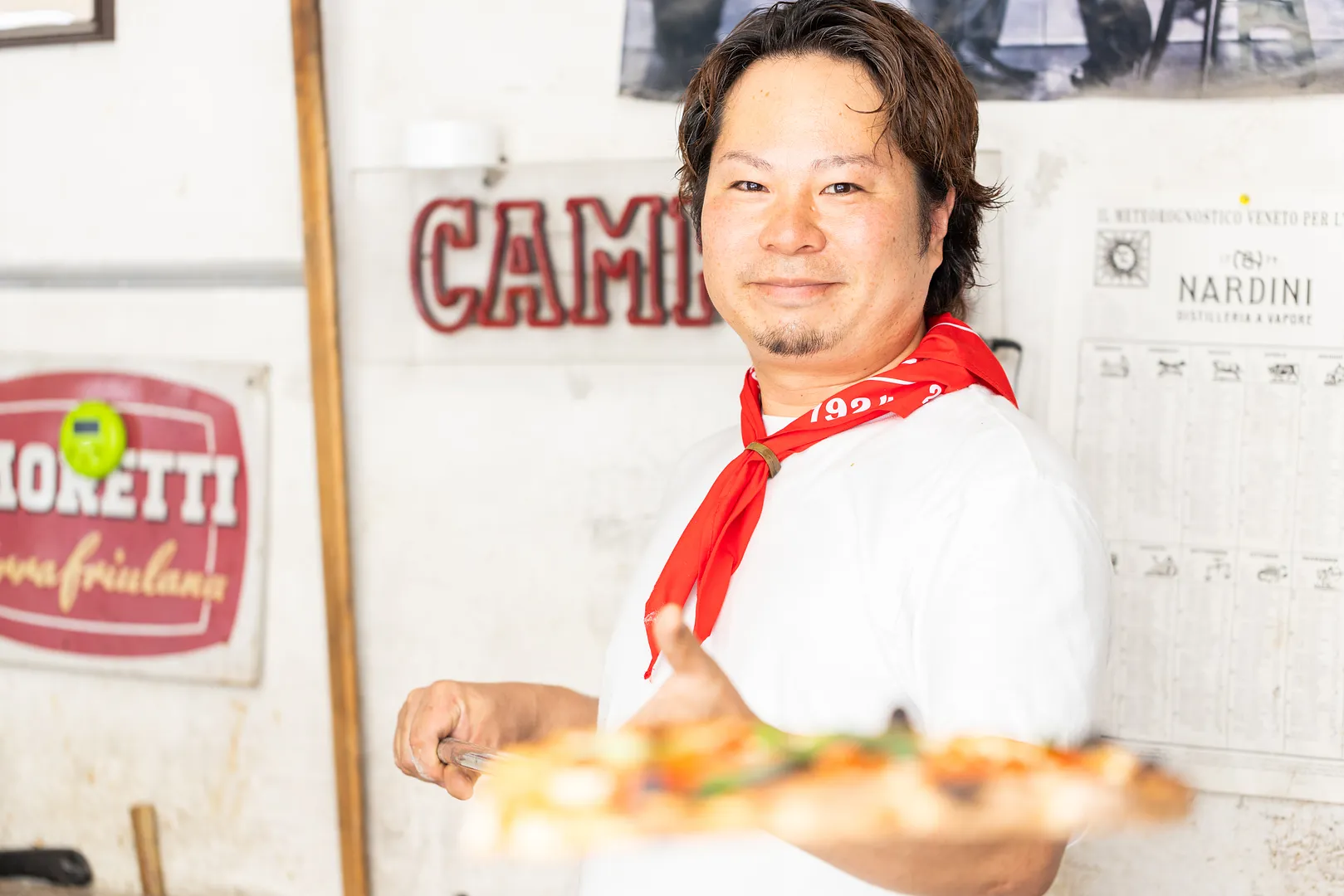 Na-003_Pizzeria Trattoria O.G.O_村瀬シェフ.jpg