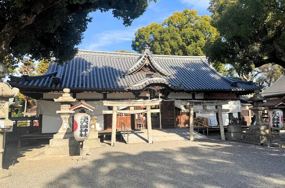 泉穴師神社(いずみあなしじんじゃ)