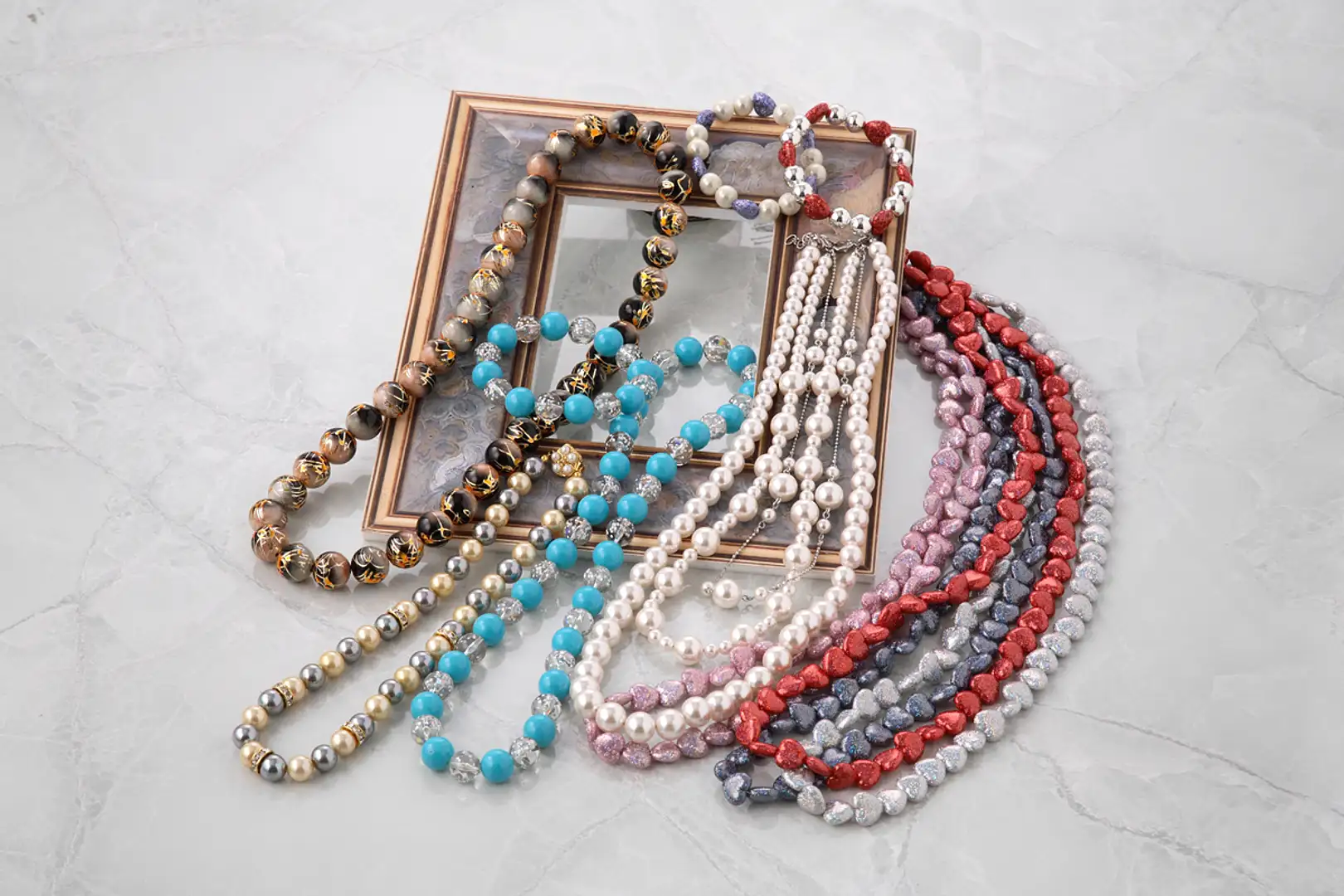 日本人造真珠硝子細貨工業組合「izumi pearl ＆ glass Gallery 